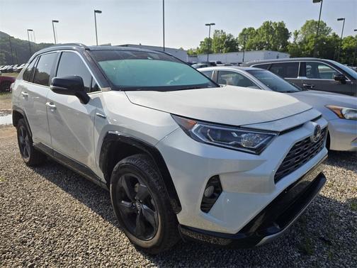 2020 Toyota RAV4 Hybrid XSE