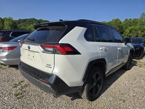 2020 Toyota RAV4 Hybrid XSE