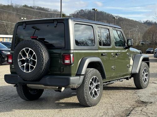 2024 Jeep Wrangler Sport