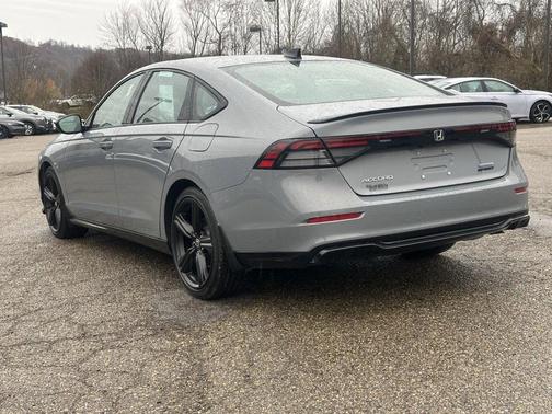 2023 Honda Accord Hybrid Sport-L