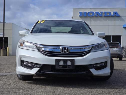 2017 Honda Accord Hybrid Base