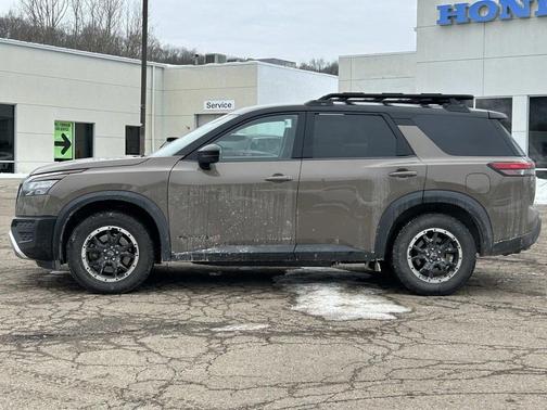 2023 Nissan Pathfinder Rock Creek