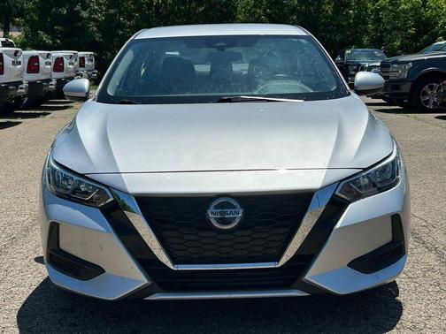 Brilliant Silver Metallic 2023 Nissan Sentra SV
