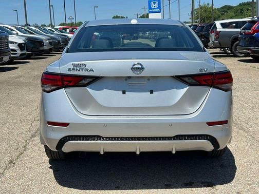 Brilliant Silver Metallic 2023 Nissan Sentra SV