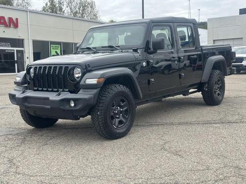 2020 Jeep Gladiator Sport