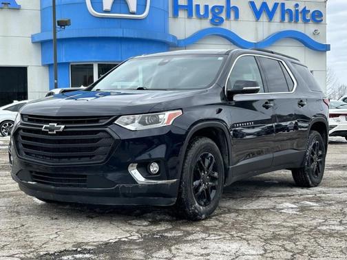 2020 Chevrolet Traverse LT Cloth