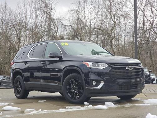 2020 Chevrolet Traverse LT Cloth