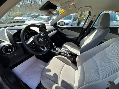 2019 Toyota Yaris Sedan L