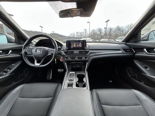 2022 Honda Accord Sport 2.0T