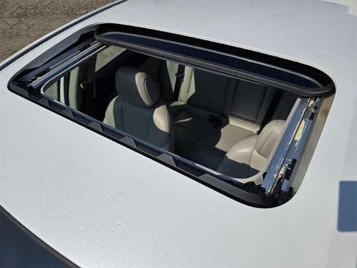 2020 Honda Insight Touring