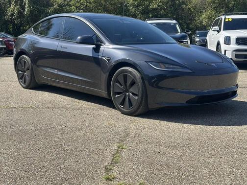 2025 Tesla Model 3 Long Range