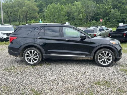2021 Ford Explorer Platinum