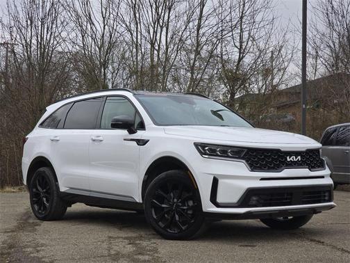 2022 Kia Sorento SX