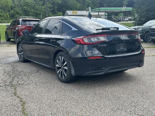 2024 Honda Civic EX-L