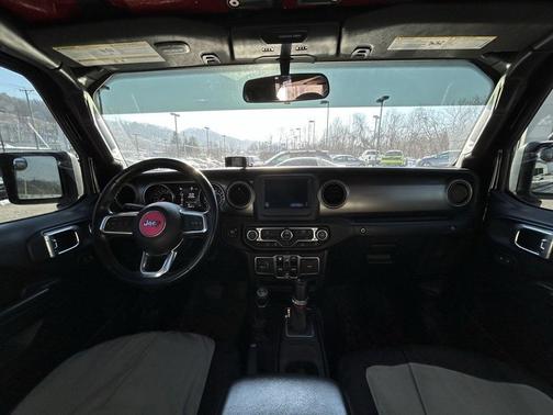 2020 Jeep Gladiator Sport