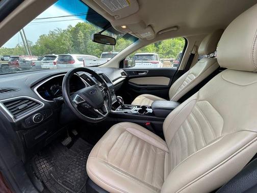 Bronze 2015 Ford Edge SEL