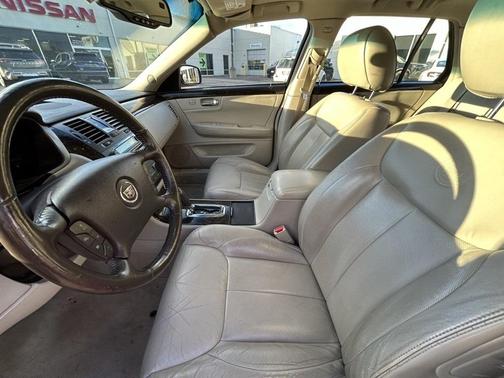 2009 Cadillac DTS w/1SC