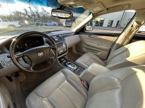 2009 Cadillac DTS w/1SC