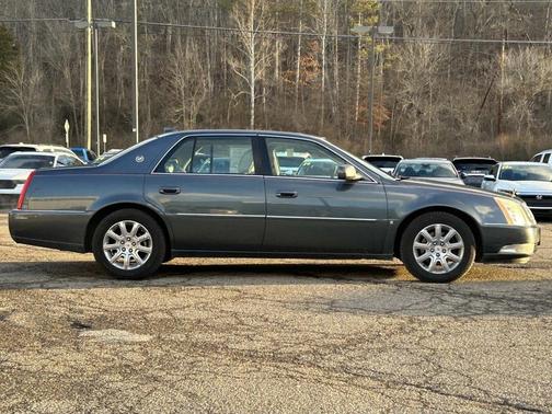 2009 Cadillac DTS w/1SC