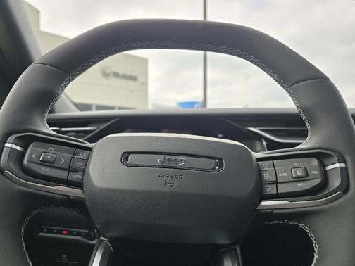 Diamond Black 2026 Jeep Cherokee LAREDO/LIMITED