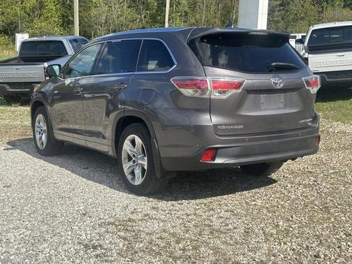 2016 Toyota Highlander Limited Platinum