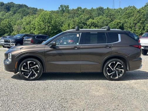 2022 Mitsubishi Outlander SEL