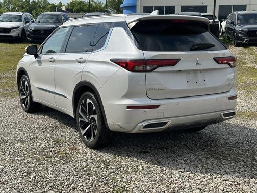 2022 Mitsubishi Outlander SEL