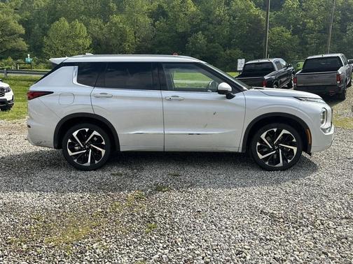 2022 Mitsubishi Outlander SEL