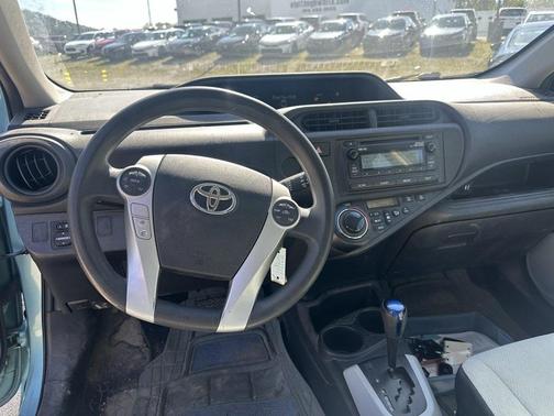 2013 Toyota Prius c One