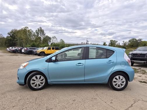 2013 Toyota Prius c One