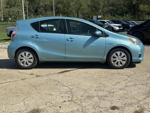 2013 Toyota Prius c One