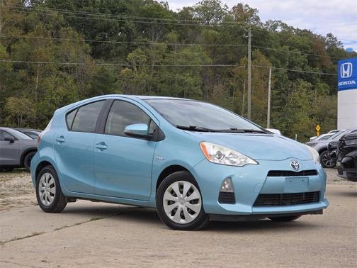 2013 Toyota Prius c One