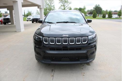 2022 Jeep Compass Latitude Lux 4x4