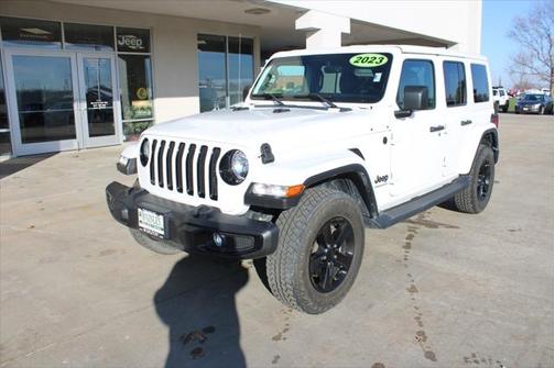 2023 Jeep Wrangler 4-Door Sahara Altitude 4x4