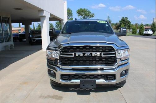 2024 RAM 2500 Big Horn Crew Cab 4x4 64' Box