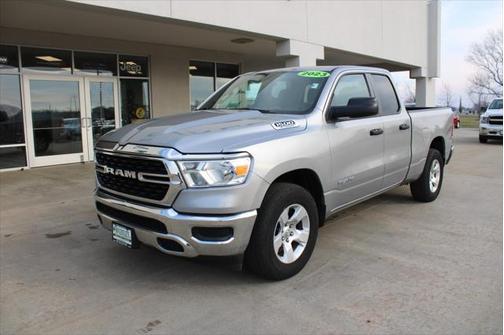 2023 RAM 1500 Big Horn Quad Cab 4x4 64' Box