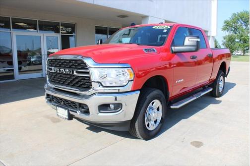 2024 RAM 2500 Big Horn Crew Cab 4x4 64' Box