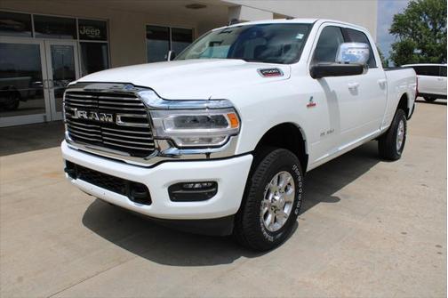2024 RAM 2500 Laramie Crew Cab 4x4 64' Box