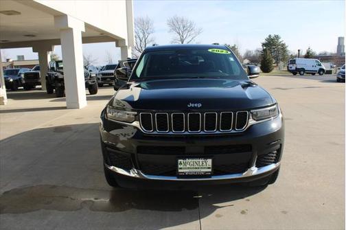 2023 Jeep Grand Cherokee L Laredo 4x4