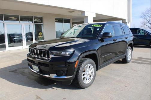 2023 Jeep Grand Cherokee L Laredo 4x4