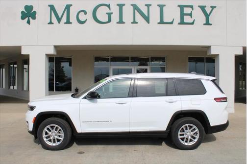 2023 Jeep Grand Cherokee L Laredo 4x4