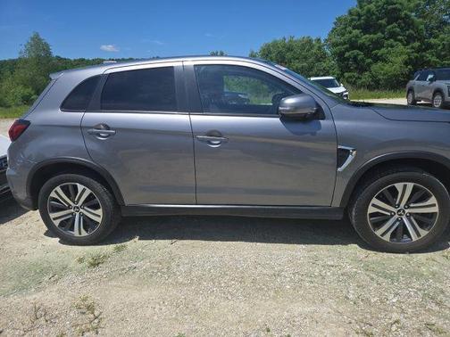 Mercury Gray Metallic 2021 Mitsubishi Outlander Sport SE