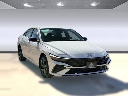 2026 Hyundai ELANTRA Sport