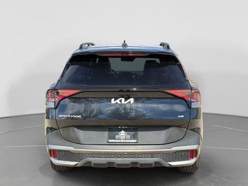 Ebony Black 2024 Kia Sportage X-Line