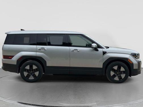 Shimmering Silver 2026 Hyundai SANTA FE SE