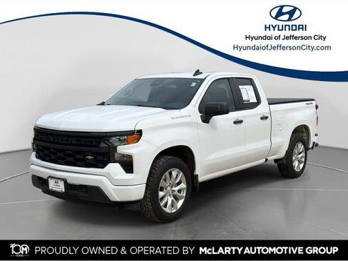 Summit White 2023 Chevrolet Silverado 1500 Custom