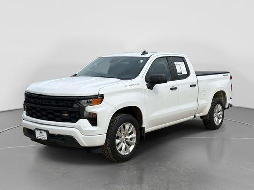Summit White 2023 Chevrolet Silverado 1500 Custom