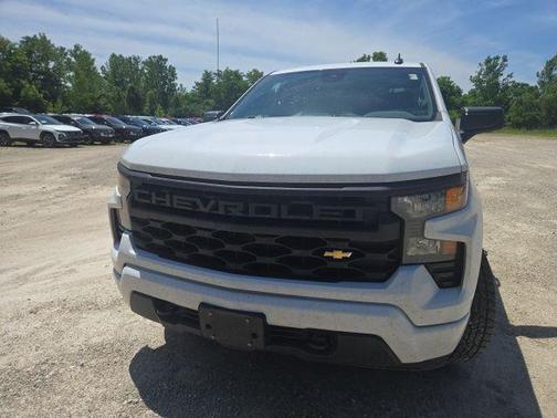 Summit White 2023 Chevrolet Silverado 1500 Custom