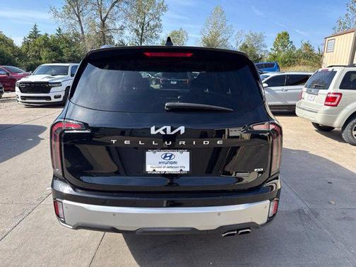 Ebony Black 2024 Kia Telluride EX