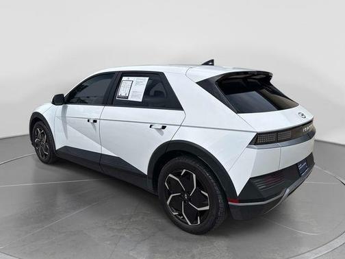 Atlas White 2024 Hyundai IONIQ 5 SEL